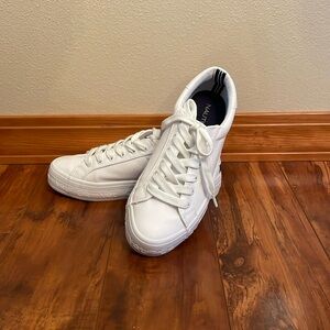 WOMENS Nautica Aelisa White Leather Look Sneakers size 7 VGUC